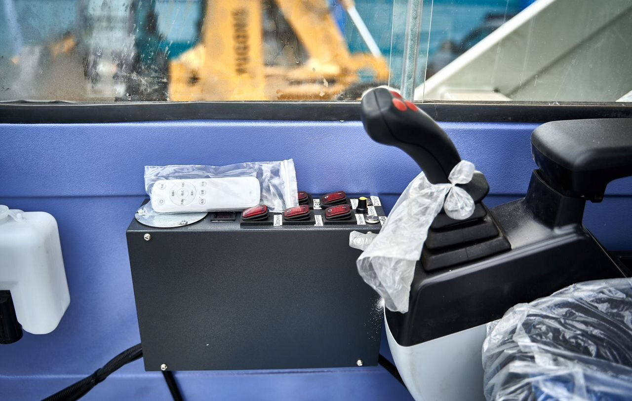 Новый Мобильный кран Isuzu STSQ-WSL: фото 9