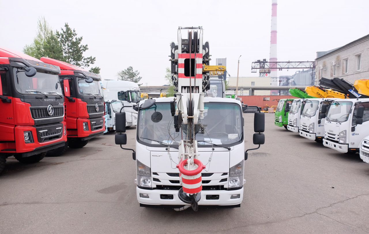 Isuzu STSQ10-WSL - Мобильный кран: фото 2 Isuzu STSQ10-WSL - Мобильный кран: фото 2