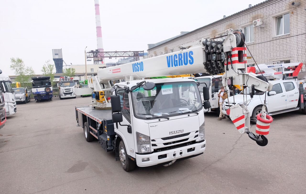 Isuzu STSQ10-WSL - Мобильный кран: фото 3 Isuzu STSQ10-WSL - Мобильный кран: фото 3