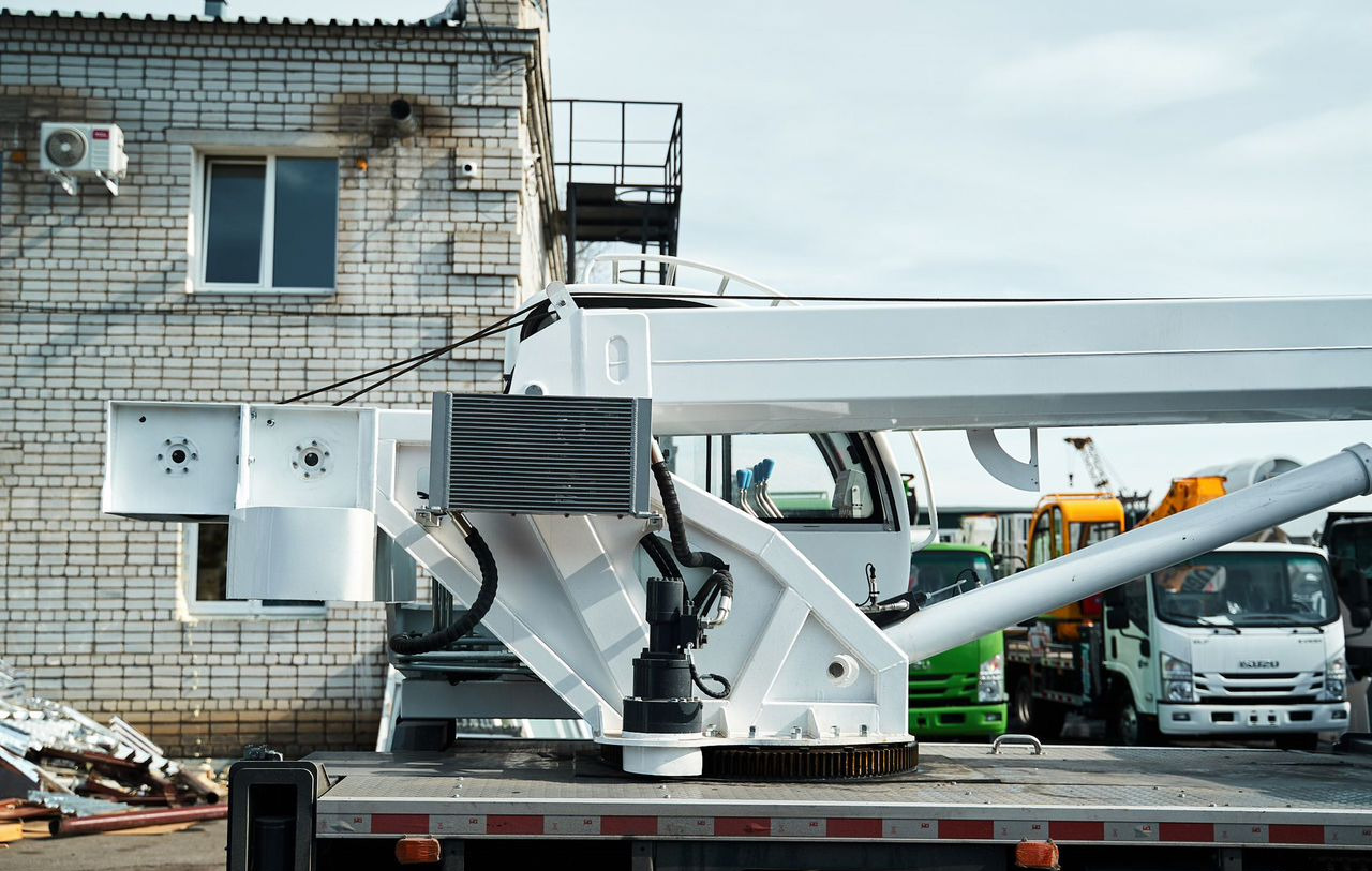 Новый Мобильный кран Isuzu STSQ5T: фото 15