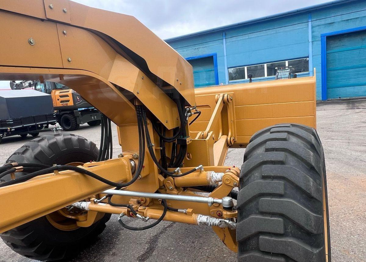 Новый Грейдер SEM 922 AWD: фото 6 Новый Грейдер SEM 922 AWD: фото 6