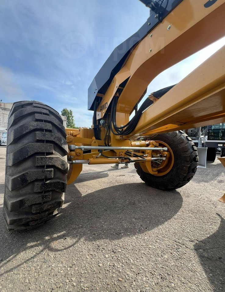 Новый Грейдер SEM 922F AWD: фото 24 Новый Грейдер SEM 922F AWD: фото 24