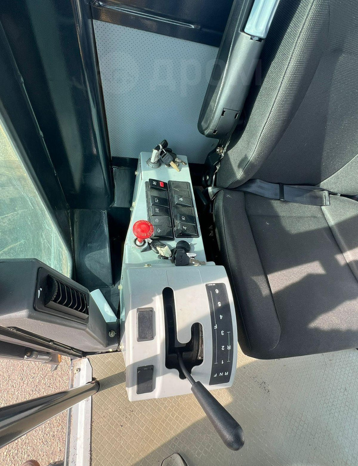 Новый Грейдер SEM 922F AWD: фото 30 Новый Грейдер SEM 922F AWD: фото 30