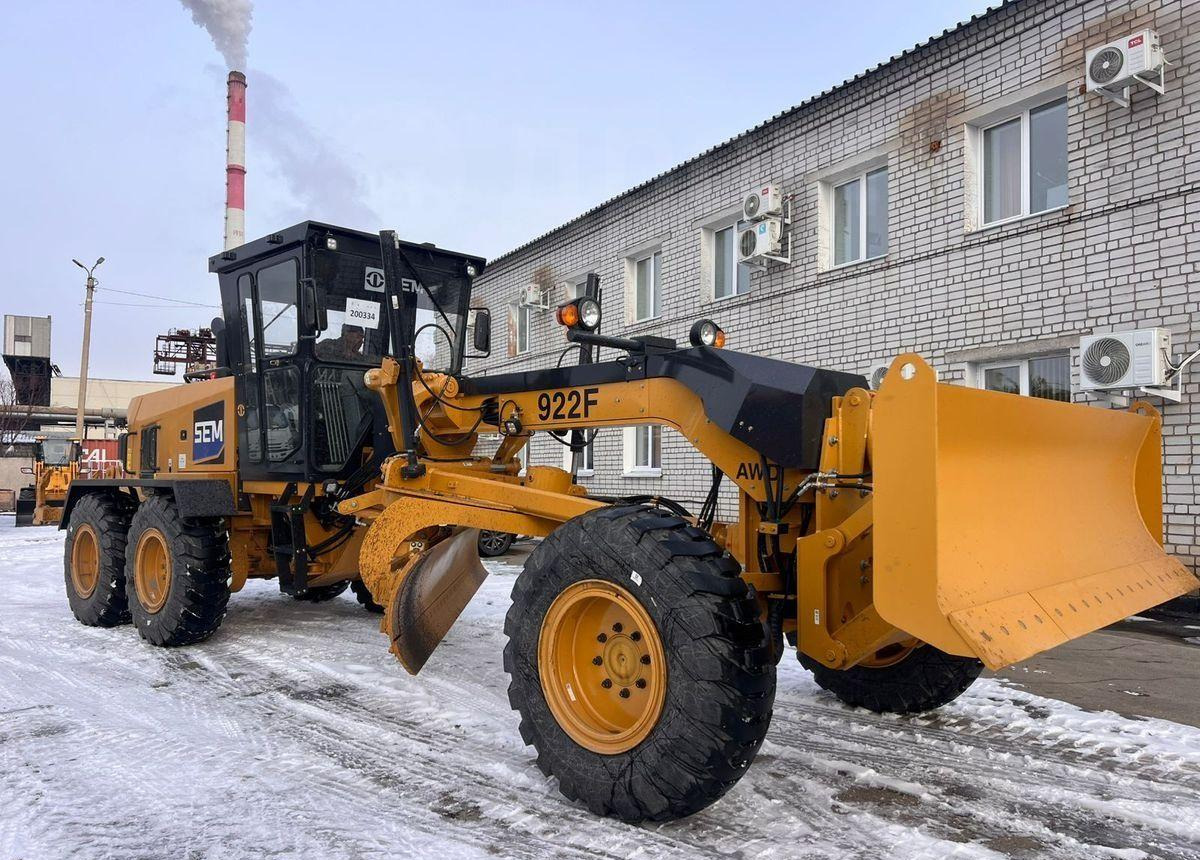 SEM 922F AWD - Грейдер: фото 3 SEM 922F AWD - Грейдер: фото 3