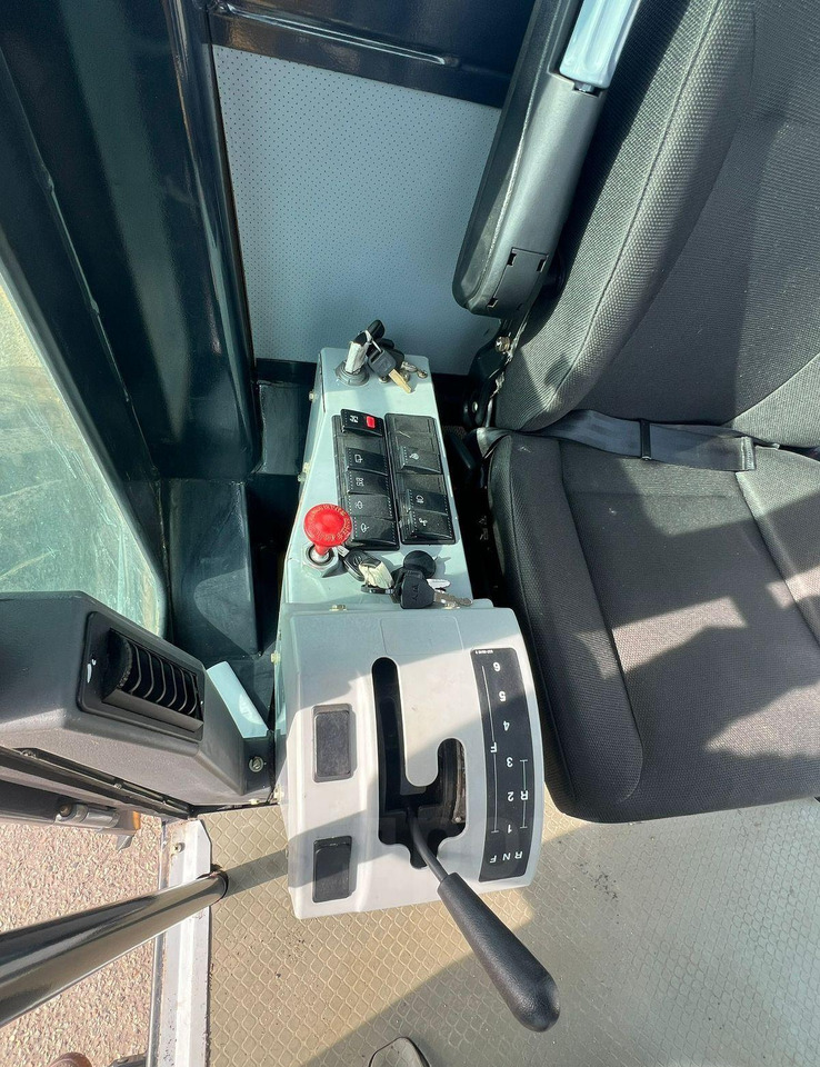 Новый Грейдер SEM 922F AWD: фото 30