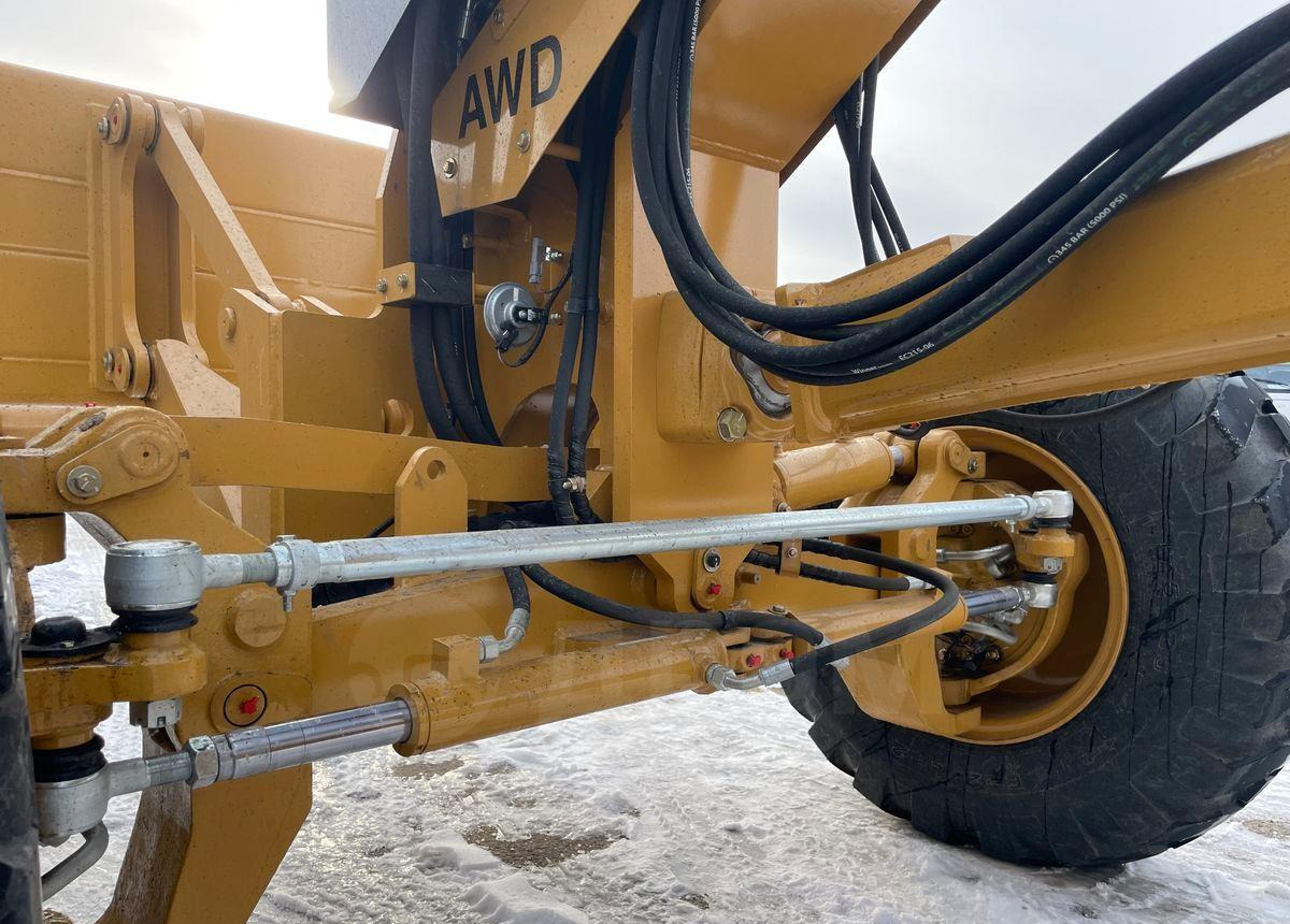 Новый Грейдер SEM 922F AWD: фото 7 Новый Грейдер SEM 922F AWD: фото 7