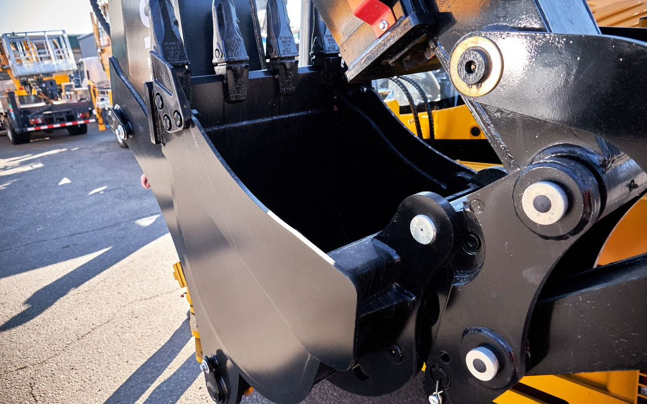 Новый Экскаватор-погрузчик YUGONG 488CX: фото 8