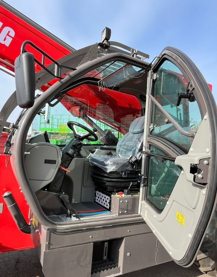 YUGONG TR735 - Телескопический погрузчик: фото 5 YUGONG TR735 - Телескопический погрузчик: фото 5