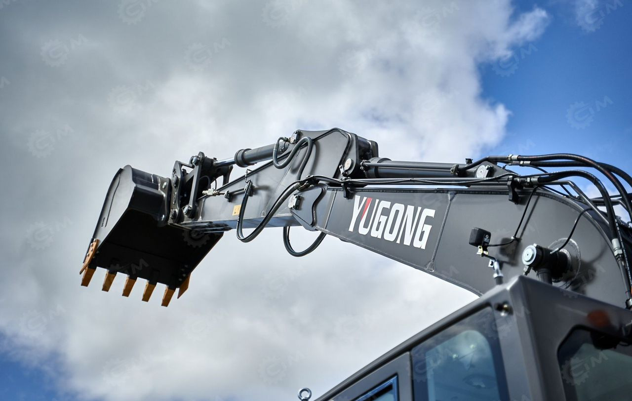 Новый Колёсный экскаватор YUGONG YG180: фото 11