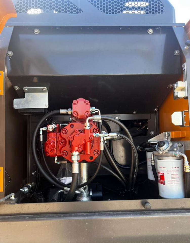 Новый Колёсный экскаватор YUGONG YG180: фото 9