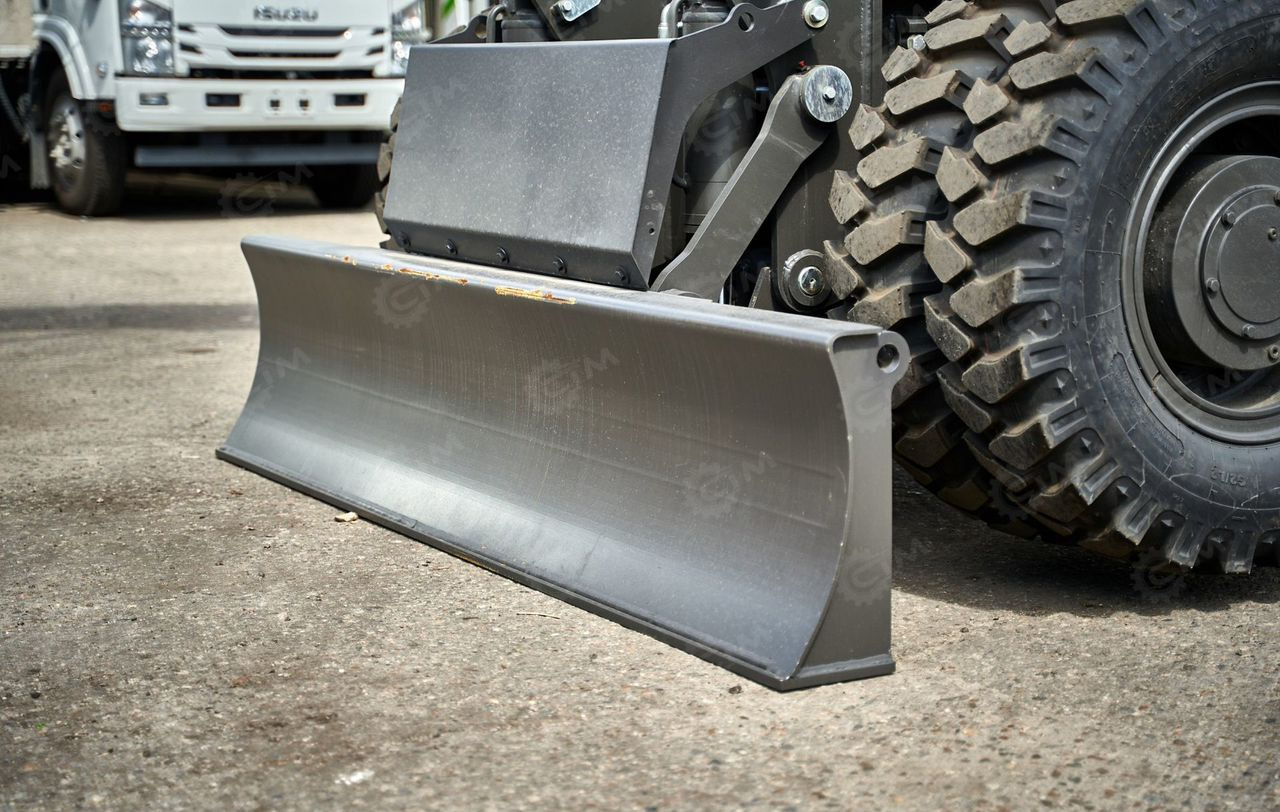 Новый Колёсный экскаватор YUGONG YG180: фото 12