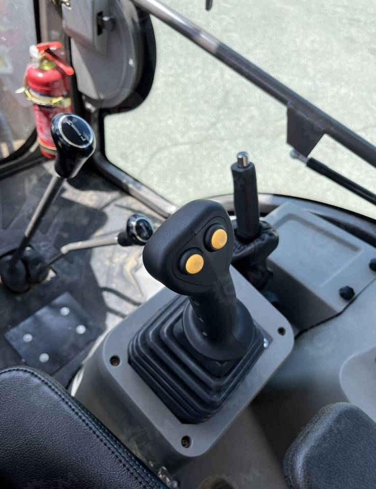 Новый Экскаватор-погрузчик Yugong 488CX: фото 31 Новый Экскаватор-погрузчик Yugong 488CX: фото 31