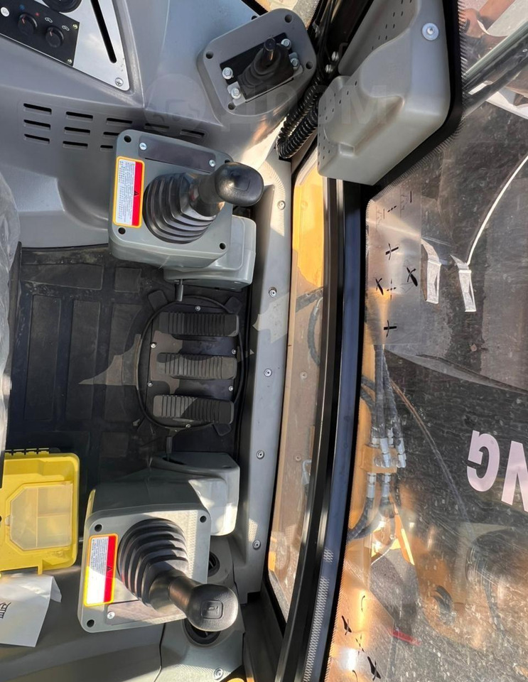 Новый Экскаватор-погрузчик Yugong 488CX: фото 13 Новый Экскаватор-погрузчик Yugong 488CX: фото 13