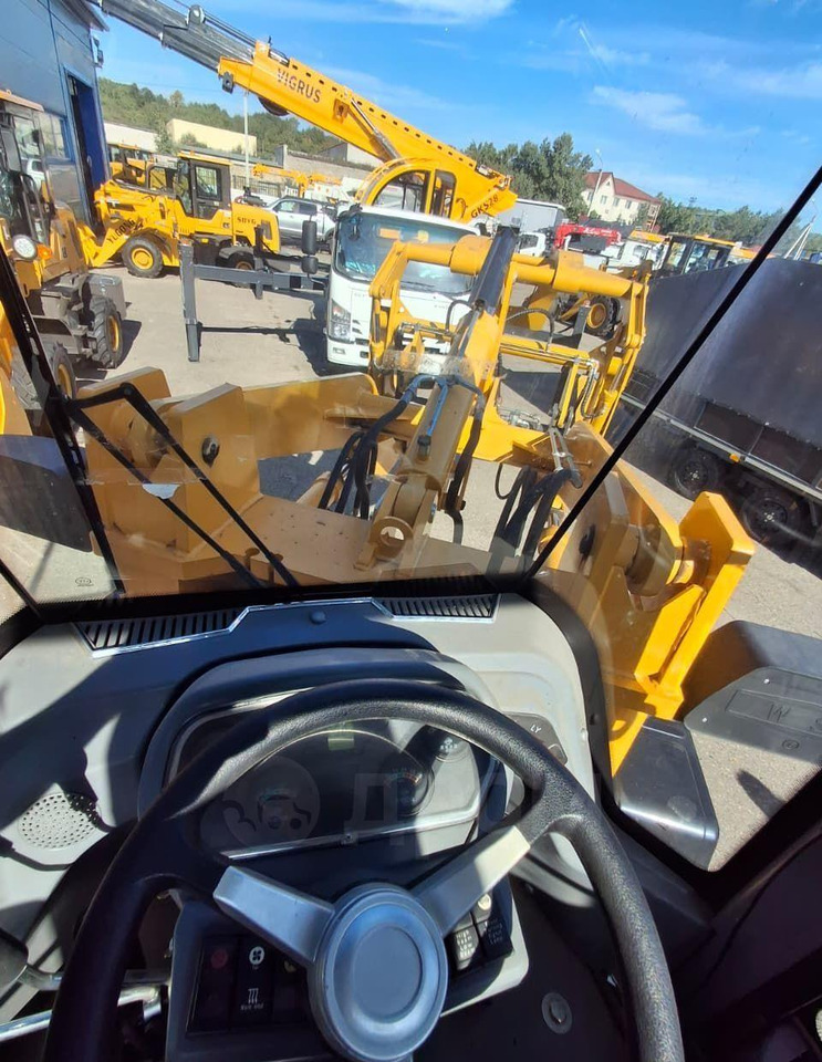 Колёсный погрузчик Yugong 930: фото 18