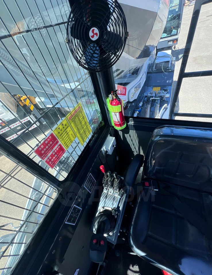 Новый Автобетоносмеситель Yugong SDM3000: фото 14