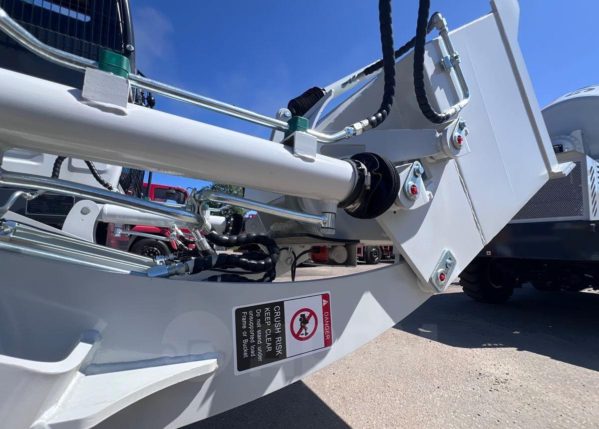 Новый Автобетоносмеситель Yugong SDM3000: фото 11