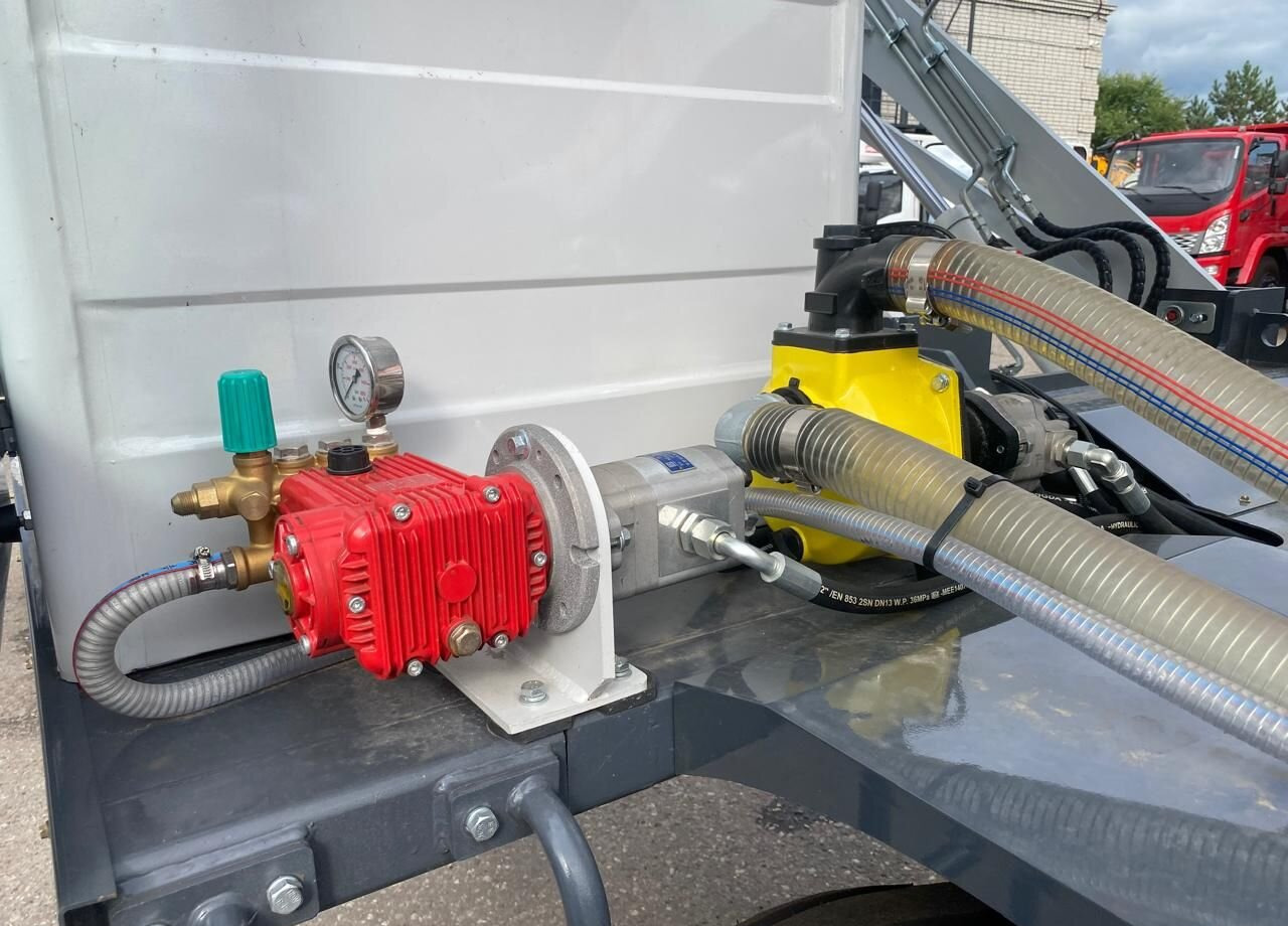 Новый Автобетоносмеситель Yugong SDM3000: фото 11