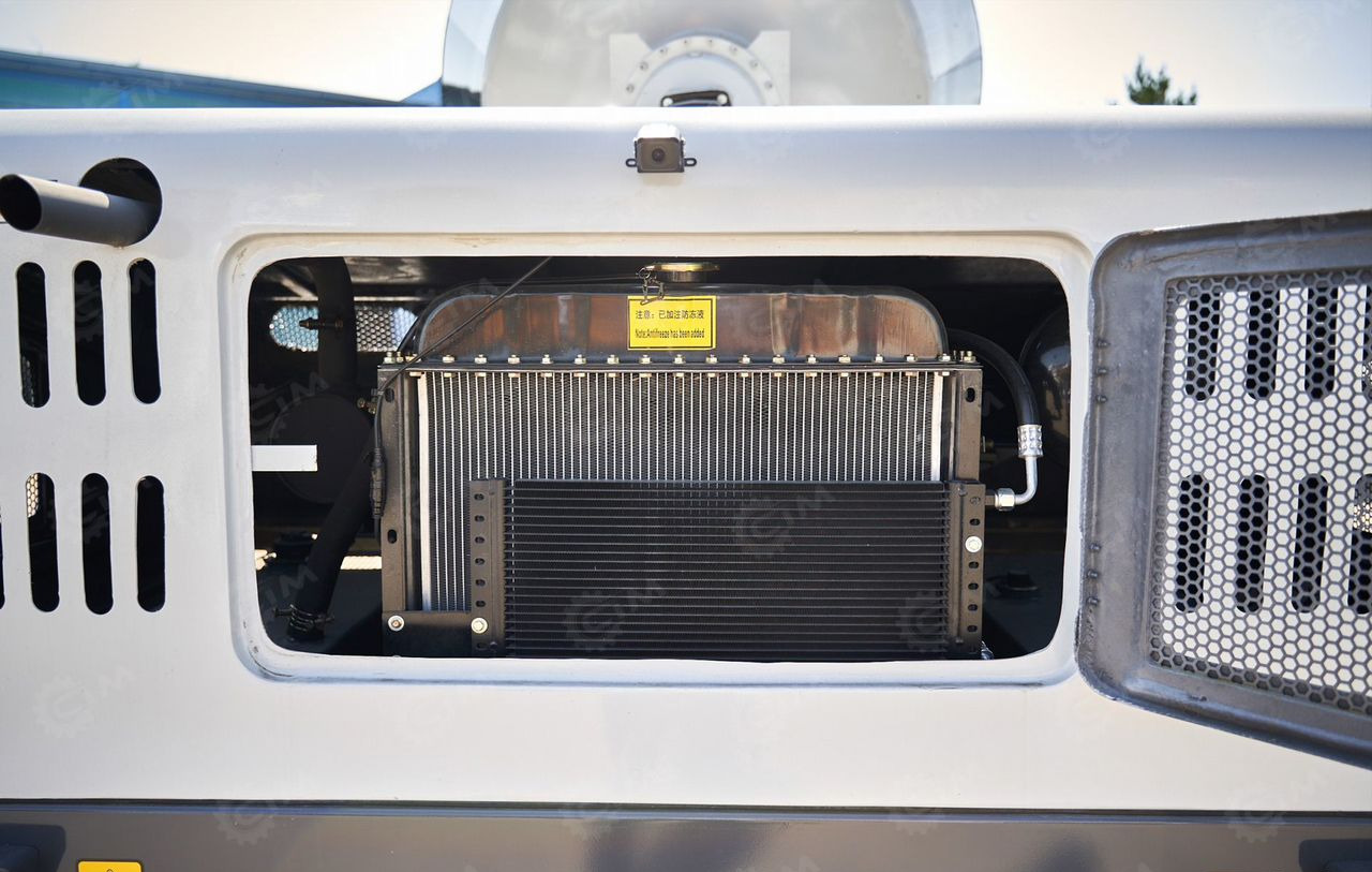 Новый Автобетоносмеситель Yugong SDM4000: фото 15