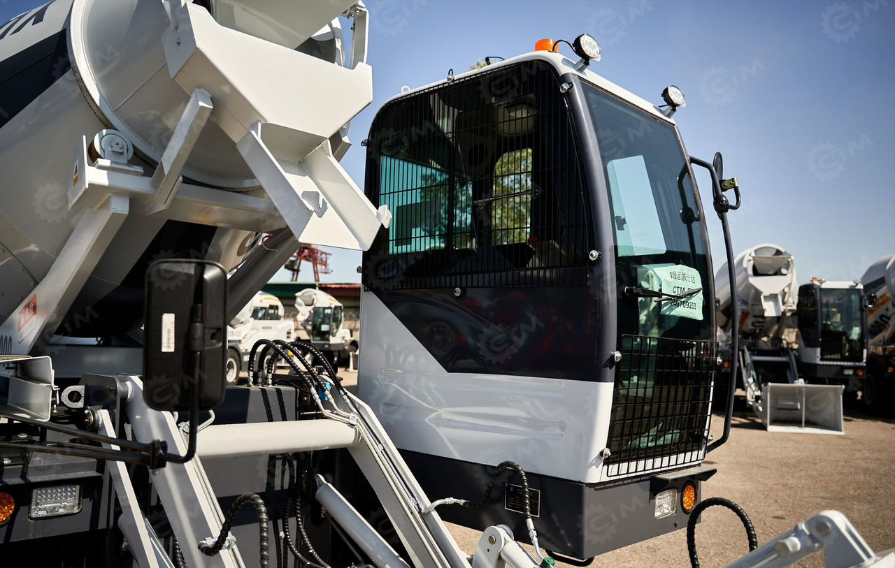 Новый Автобетоносмеситель Yugong SDM4000: фото 7