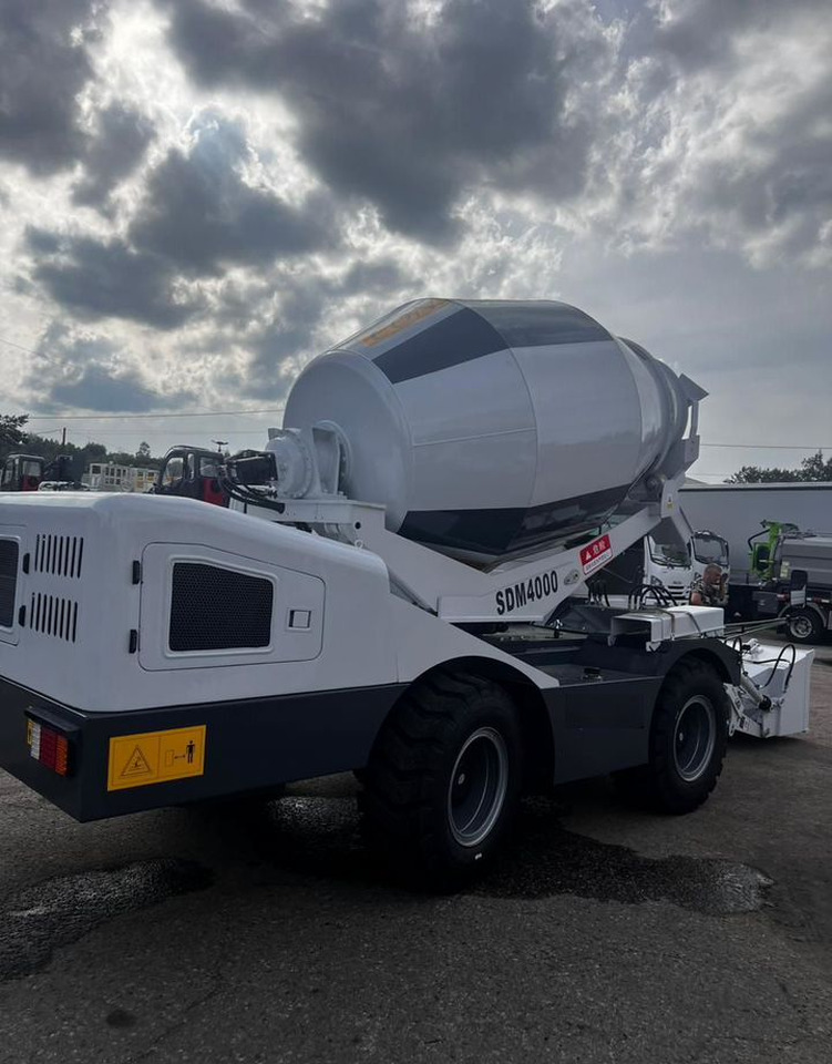 Новый Автобетоносмеситель Yugong SDM4000: фото 9