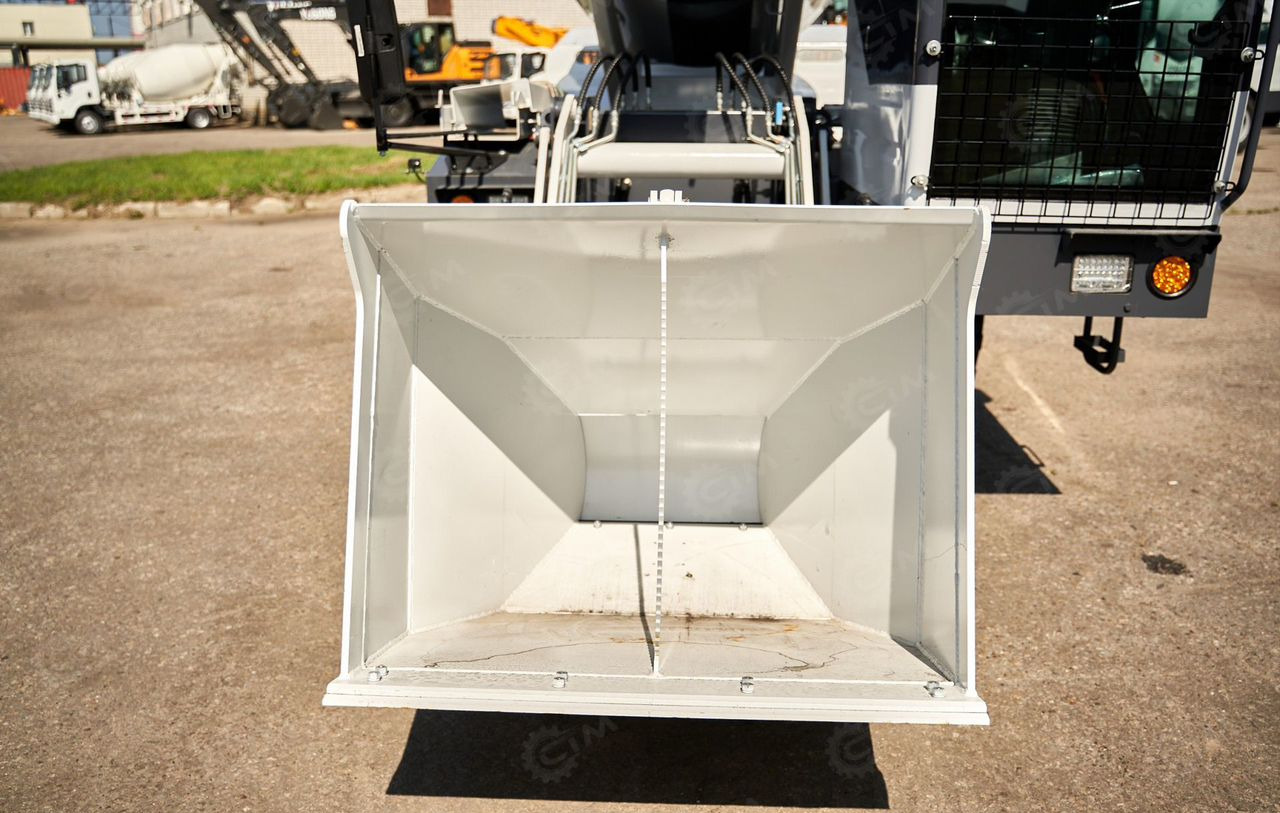 Новый Автобетоносмеситель Yugong SDM4000: фото 6