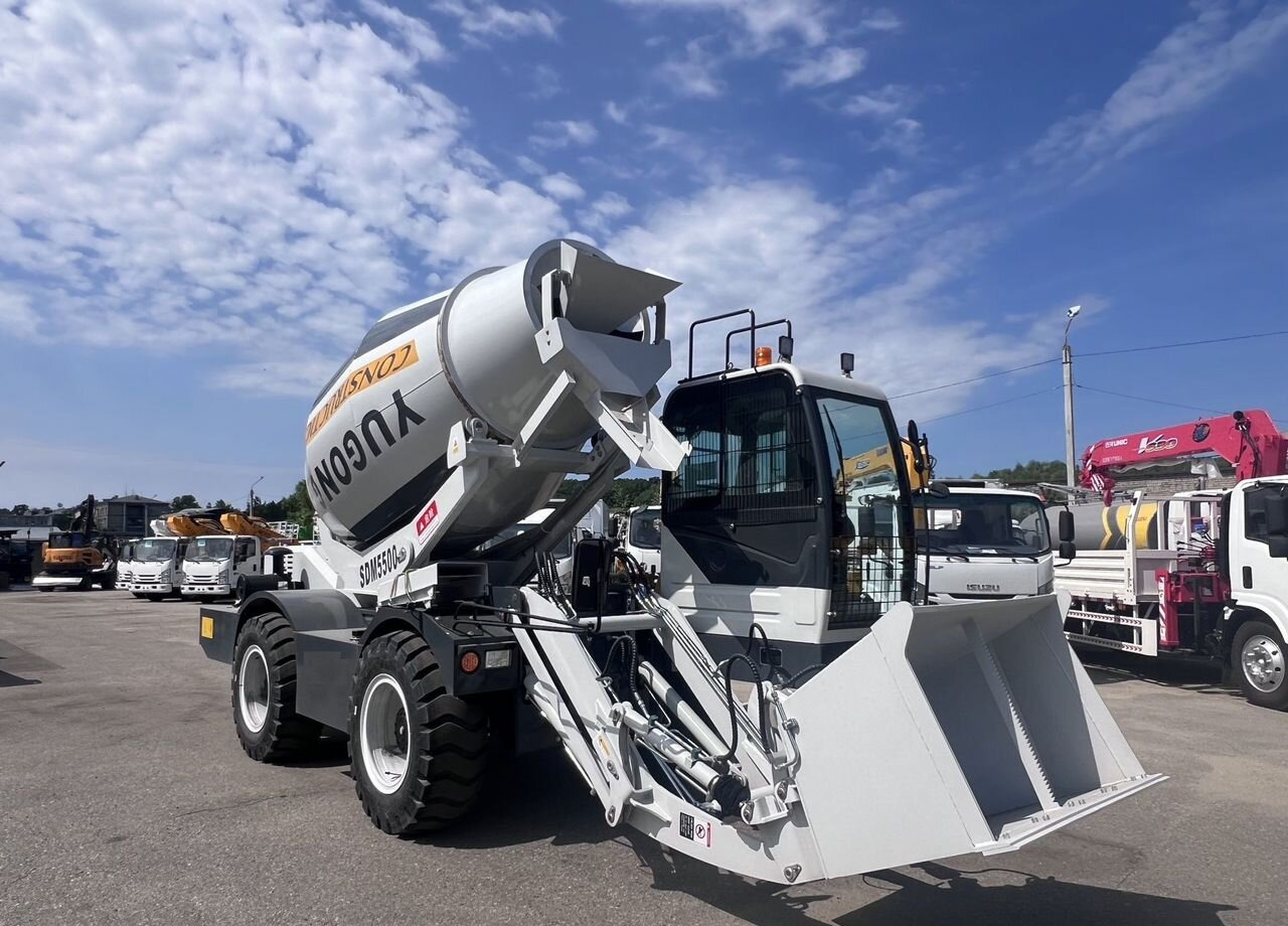 Yugong SDM5500 - Автобетоносмеситель: фото 4 Yugong SDM5500 - Автобетоносмеситель: фото 4