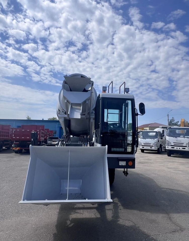 Новый Автобетоносмеситель Yugong SDM5500: фото 8