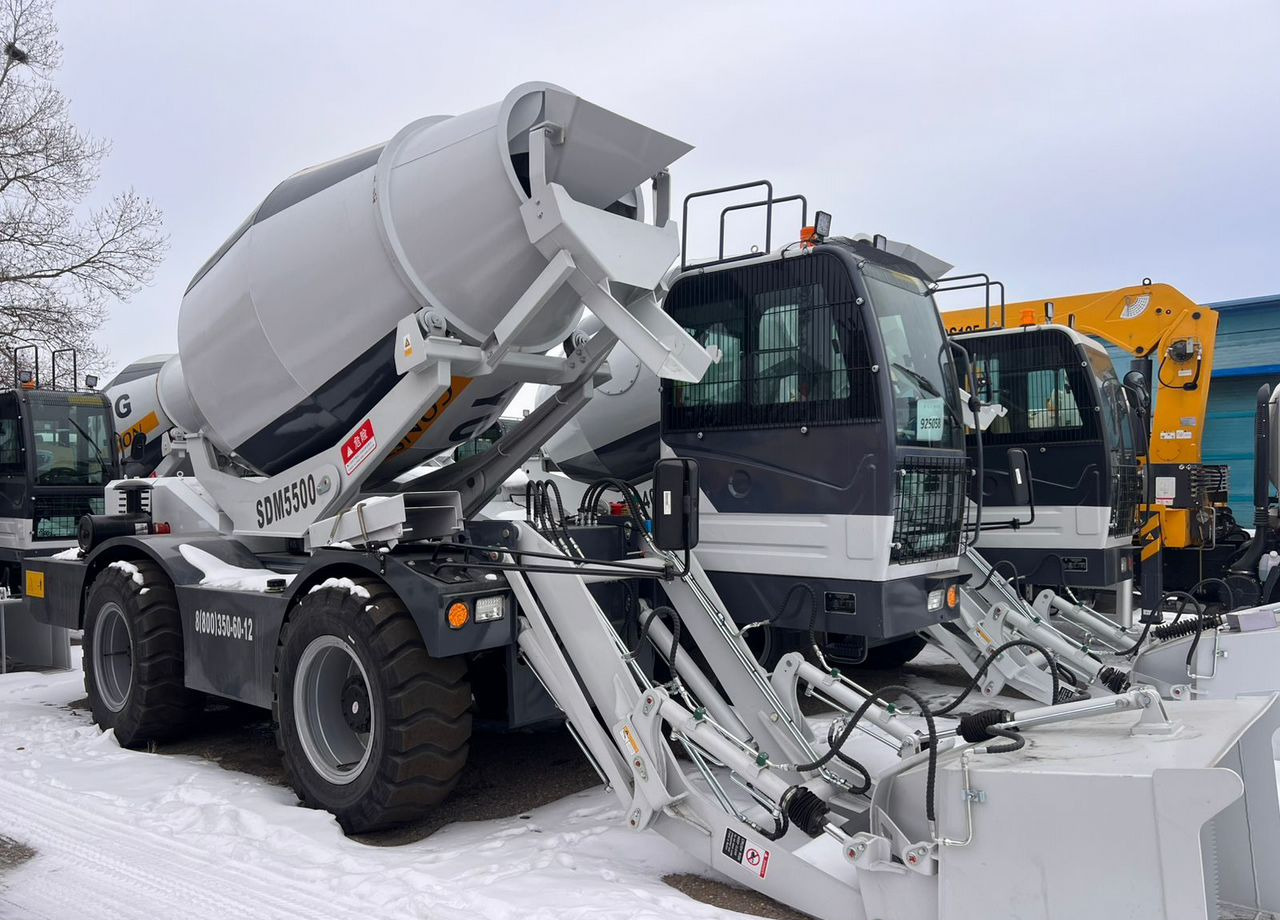 Yugong SDM5500 - Автобетоносмеситель: фото 1 Yugong SDM5500 - Автобетоносмеситель: фото 1