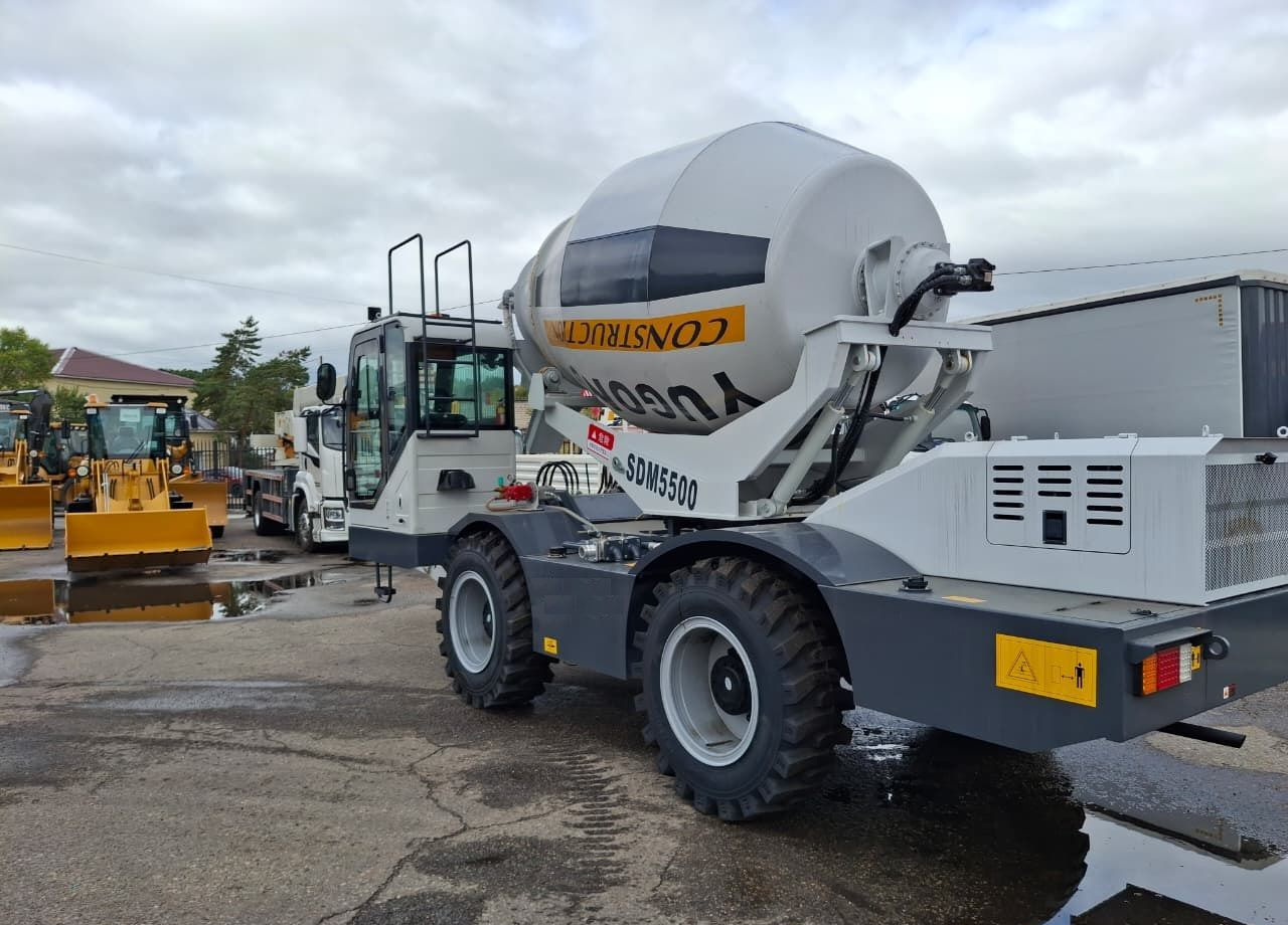 Yugong SDM5500 - Автобетоносмеситель: фото 4 Yugong SDM5500 - Автобетоносмеситель: фото 4