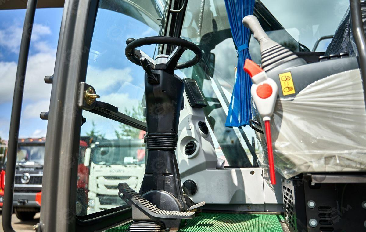 Новый Колёсный экскаватор Yugong YG180: фото 17