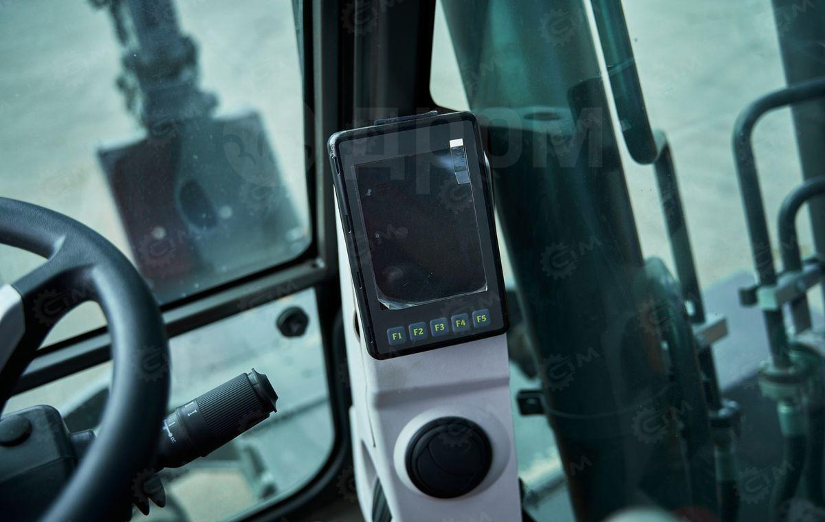 Новый Колёсный экскаватор Yugong YG215: фото 13