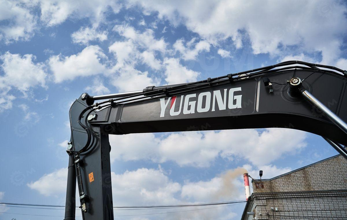Новый Колёсный экскаватор Yugong YG215: фото 8