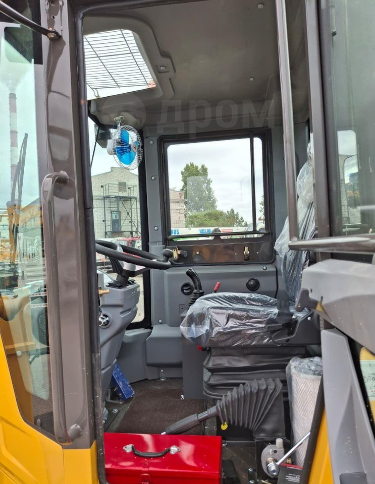 Новый Колёсный погрузчик Yugong ZL20: фото 13