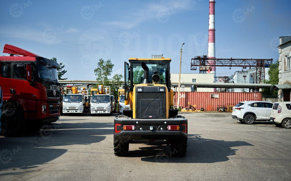 Новый Колёсный погрузчик Yugong ZL30: фото 9