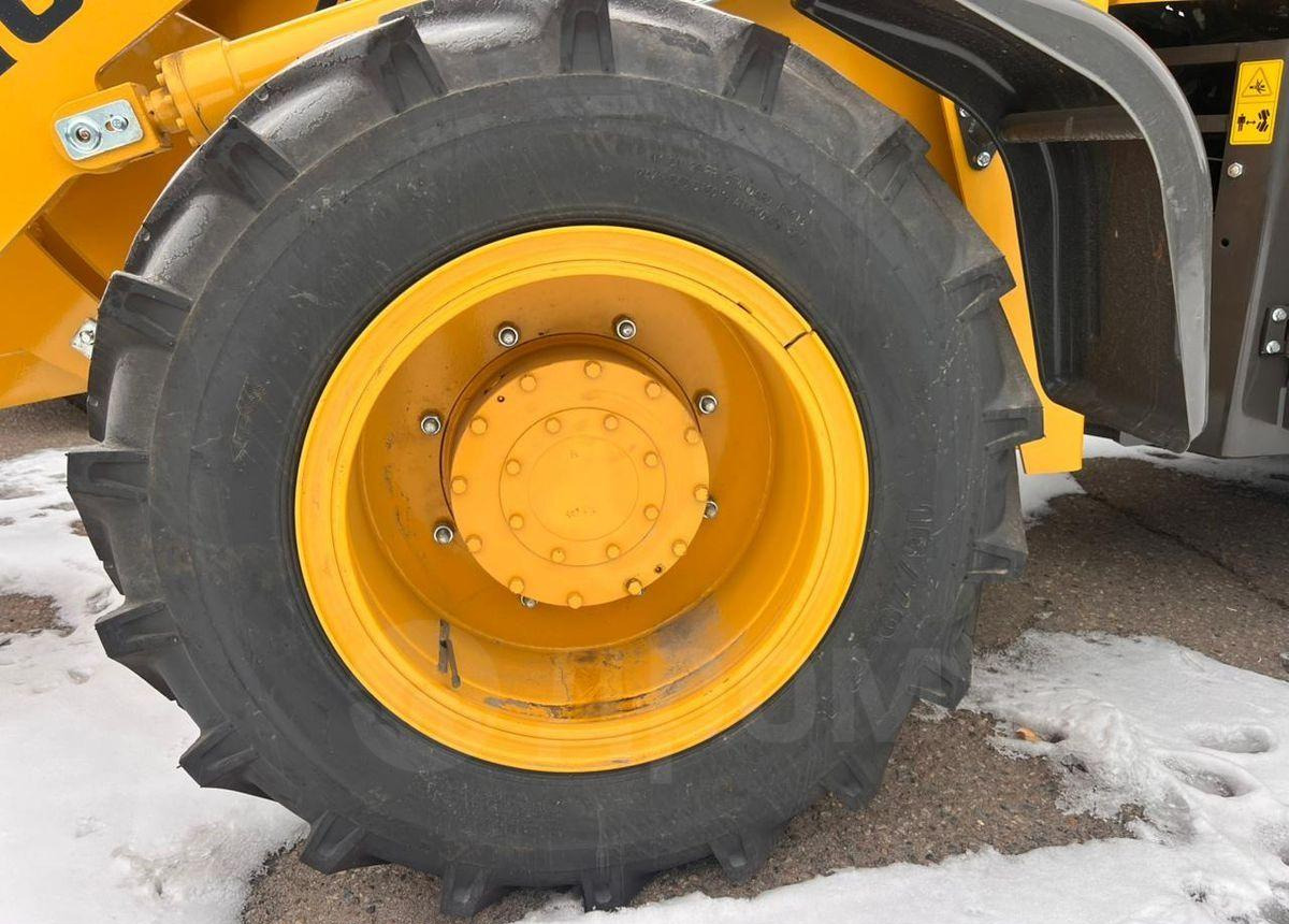 Новый Колёсный погрузчик Yugong ZL30: фото 7