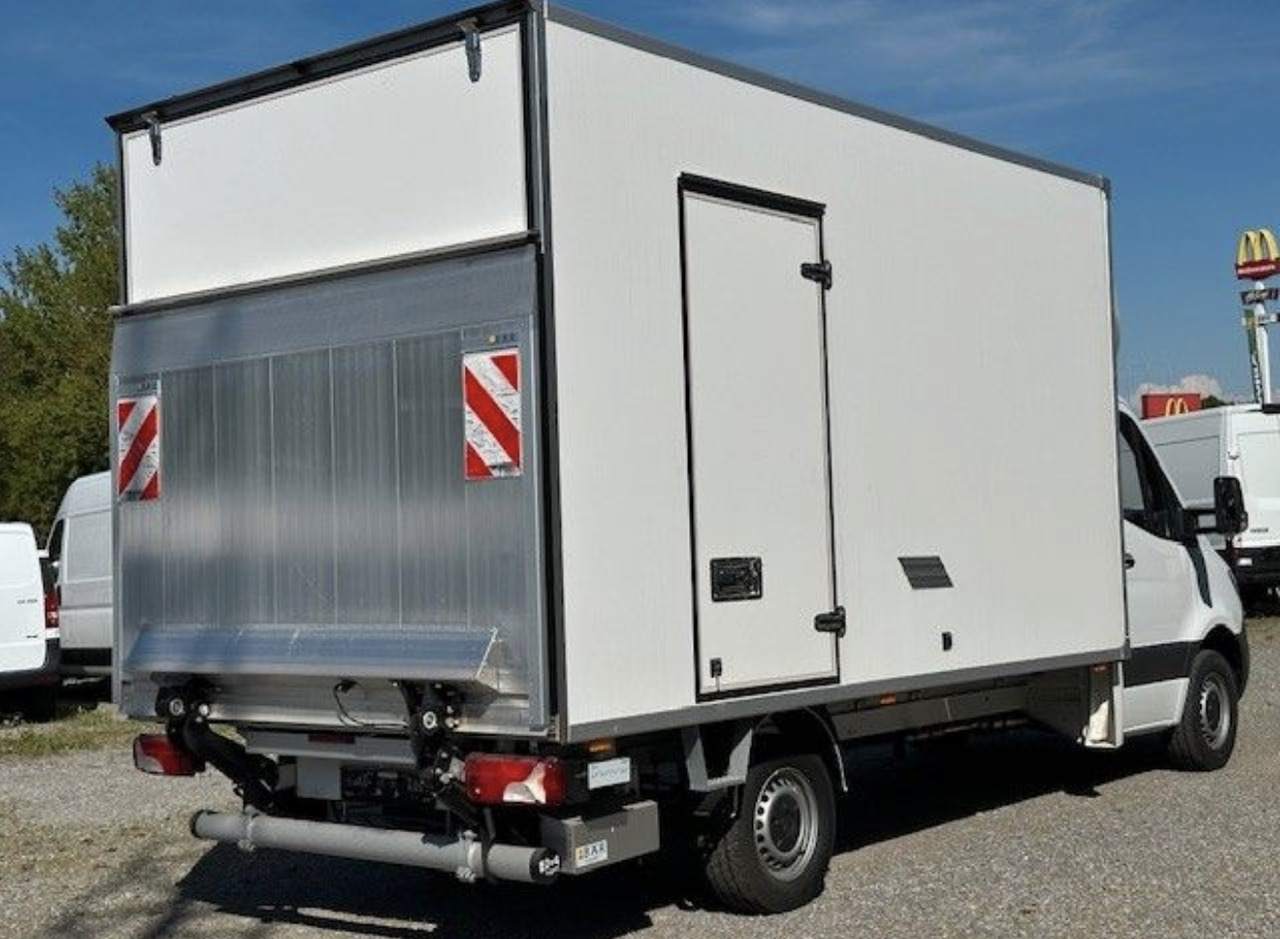 MERCEDES-BENZ Sprinter 317 CDI - Грузовик с закрытым кузовом: фото 5 MERCEDES-BENZ Sprinter 317 CDI - Грузовик с закрытым кузовом: фото 5