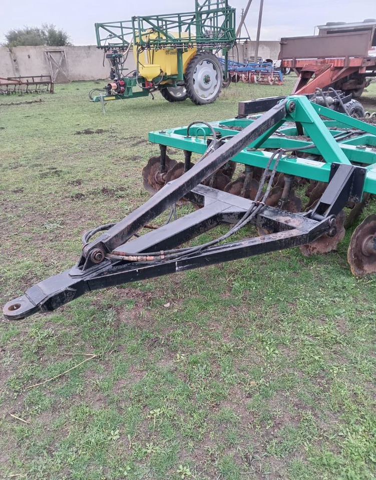 БДТ-Агро БДМ 3х4 - Дисковая борона: фото 1 БДТ-Агро БДМ 3х4 - Дисковая борона: фото 1