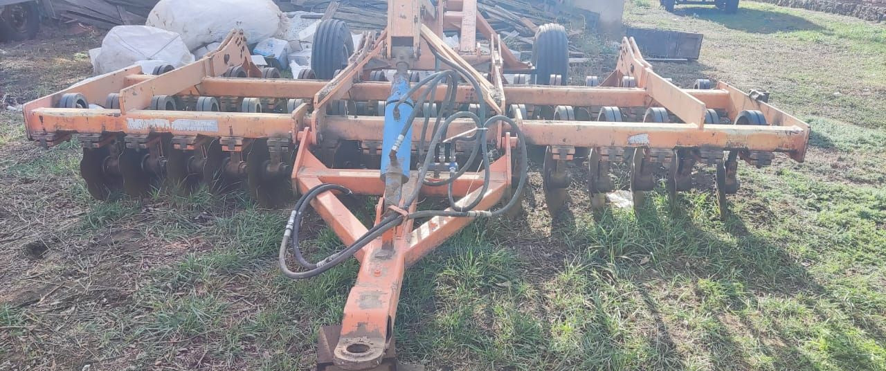 Белагромаш-Сервис ДМ-4 - Дисковая борона: фото 5 Белагромаш-Сервис ДМ-4 - Дисковая борона: фото 5