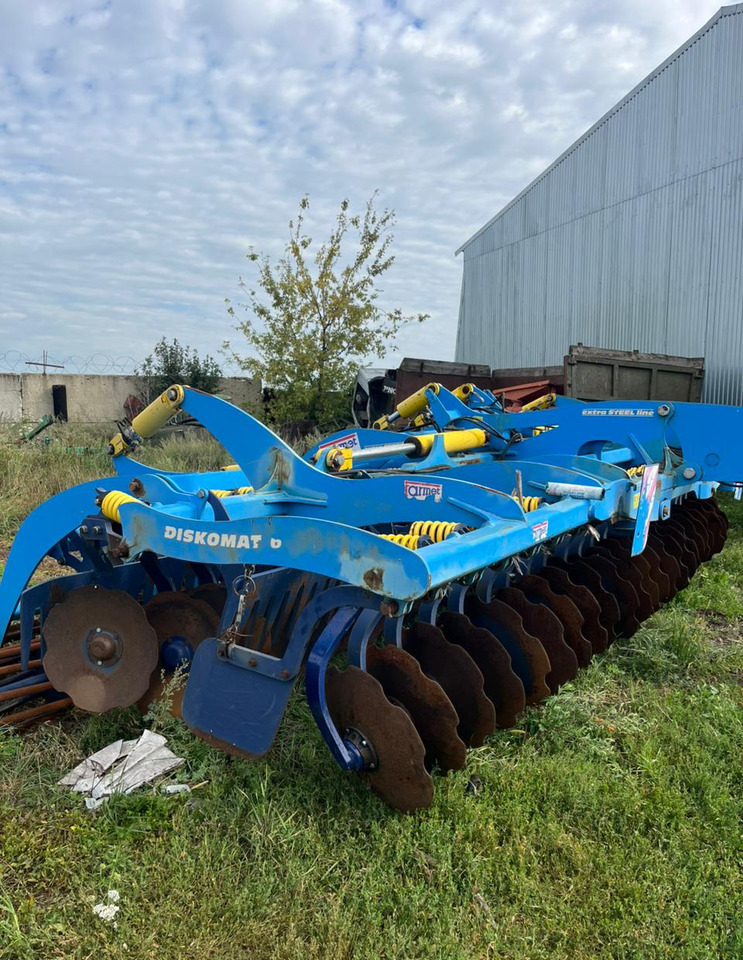 Борона БДМ-6х2 Farmet Diskomat 6 - Дисковая борона: фото 1 Борона БДМ-6х2 Farmet Diskomat 6 - Дисковая борона: фото 1