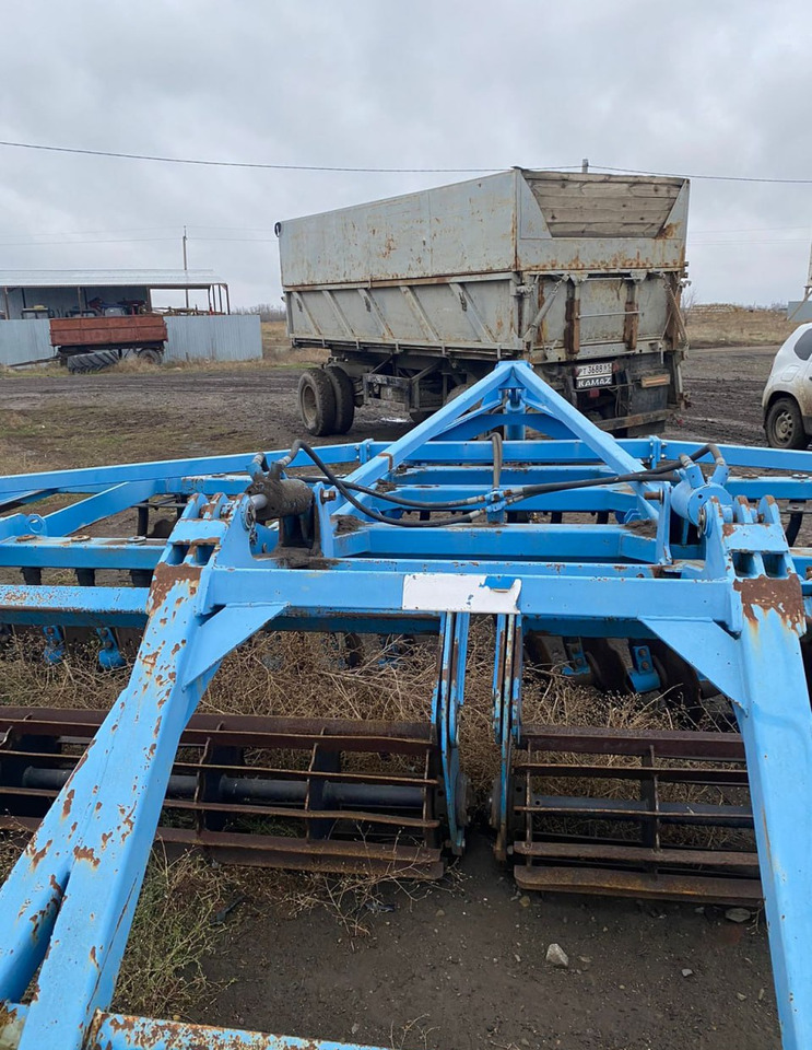 Борона дисковая БДМ 5х2 - Дисковая борона: фото 4 Борона дисковая БДМ 5х2 - Дисковая борона: фото 4