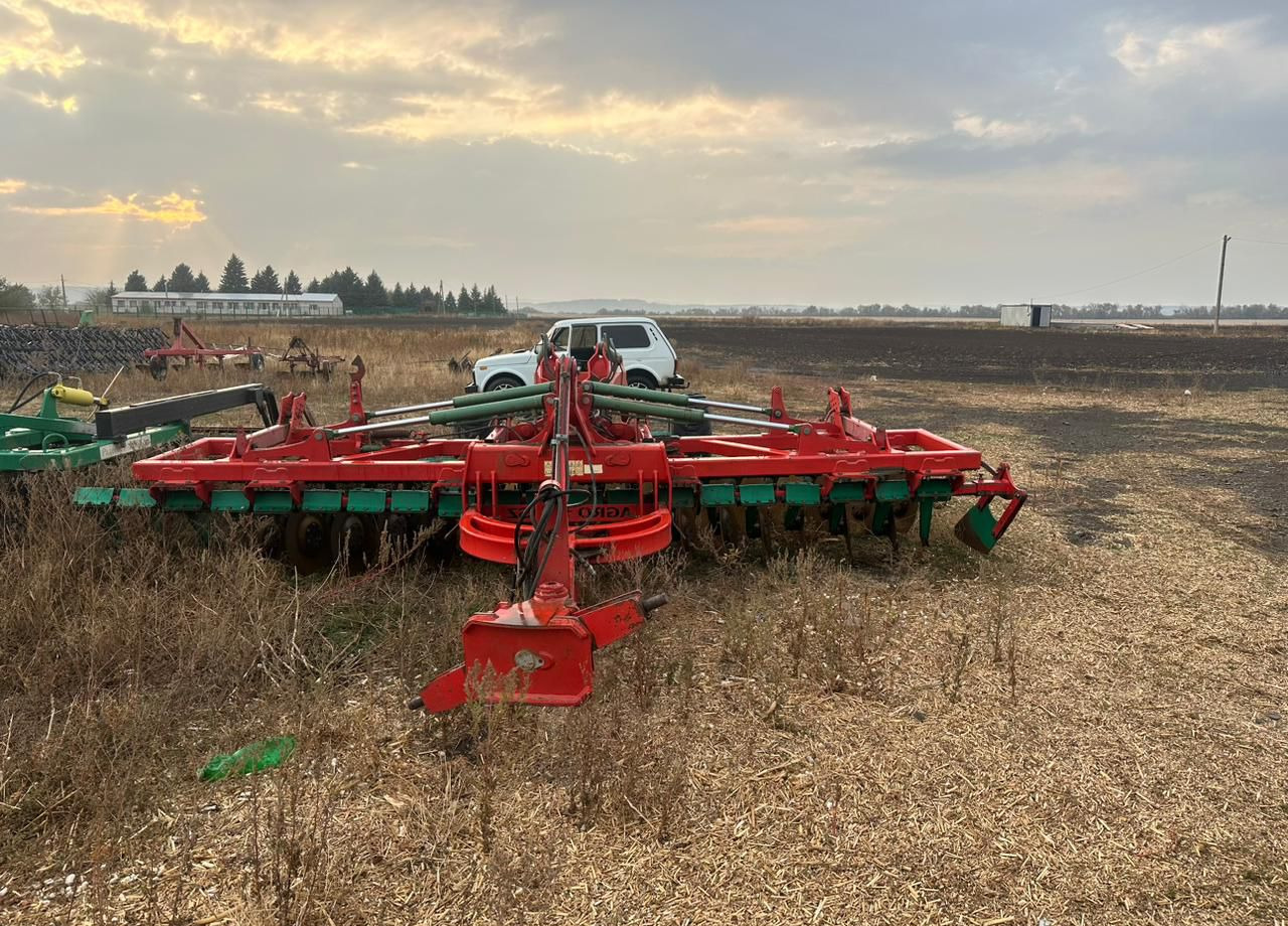 Борона дисковая прицепная BТ 5х2 - Дисковая борона: фото 1 Борона дисковая прицепная BТ 5х2 - Дисковая борона: фото 1