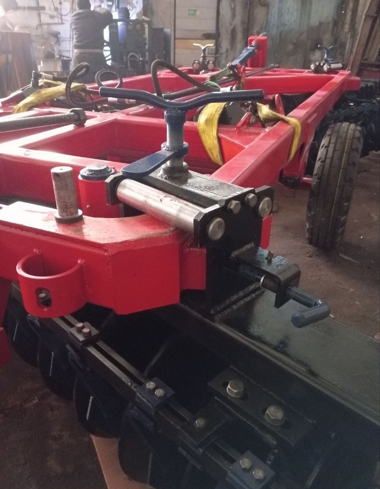 Борона дисковая тяжелая ДМТ- 4 Деметра - Дисковая борона: фото 3 Борона дисковая тяжелая ДМТ- 4 Деметра - Дисковая борона: фото 3