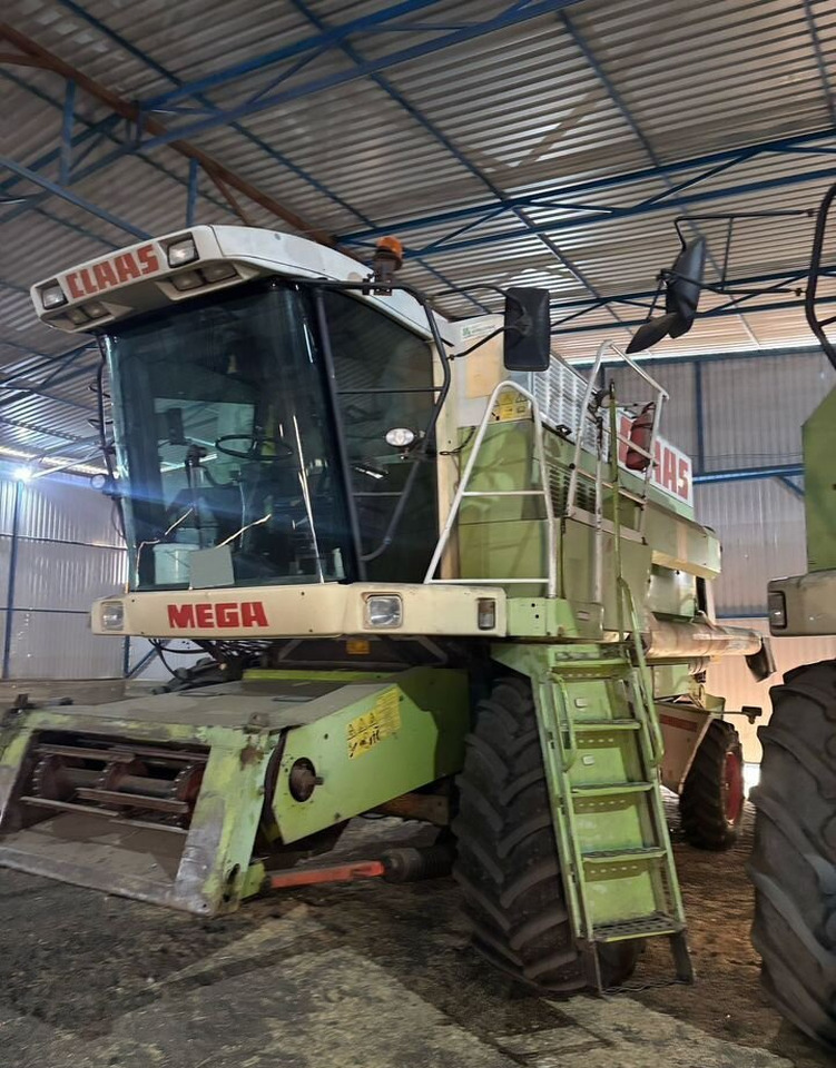 Зерноуборочный комбайн Claas Mega 204: фото 6