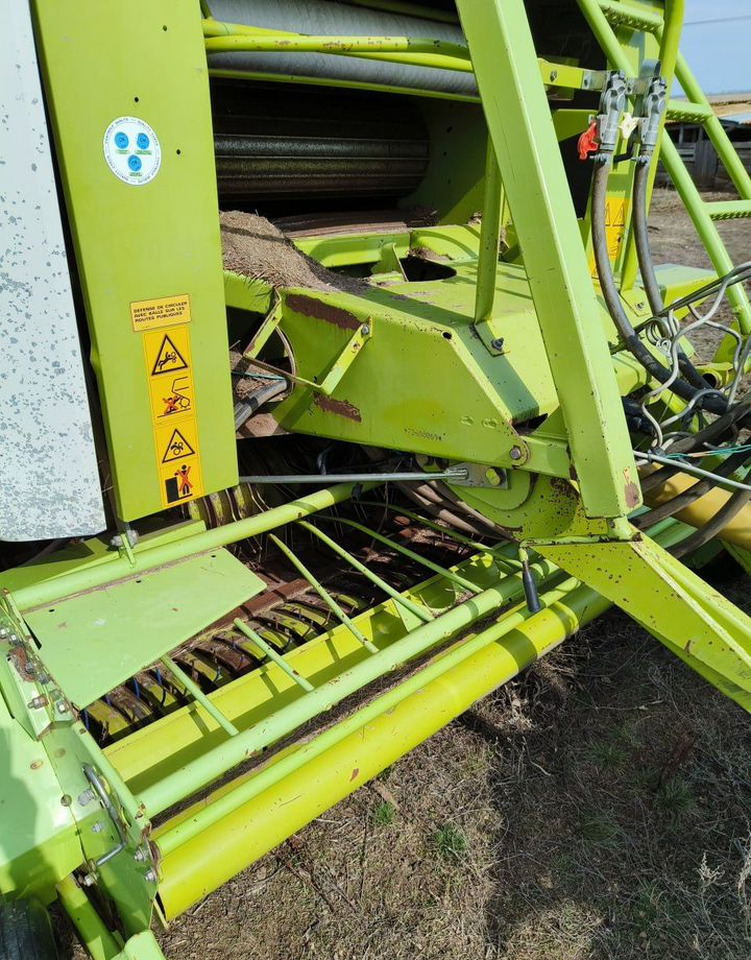 Claas Rollant 250 - Пресс-подборщик рулонный: фото 3 Claas Rollant 250 - Пресс-подборщик рулонный: фото 3