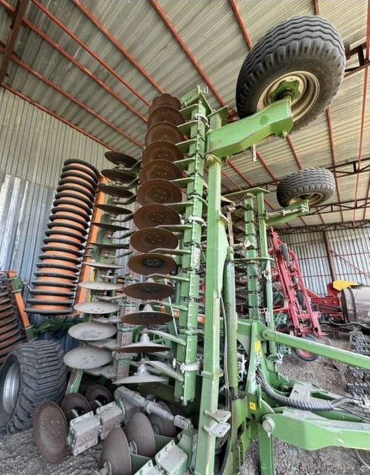 Дисковая борона Amazone Catros+ 9003-2TX - Дисковая борона: фото 4 Дисковая борона Amazone Catros+ 9003-2TX - Дисковая борона: фото 4