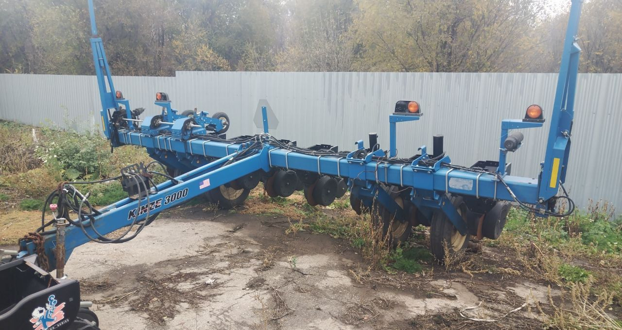 Kinze 3000 - Другая техника: фото 5 Kinze 3000 - Другая техника: фото 5