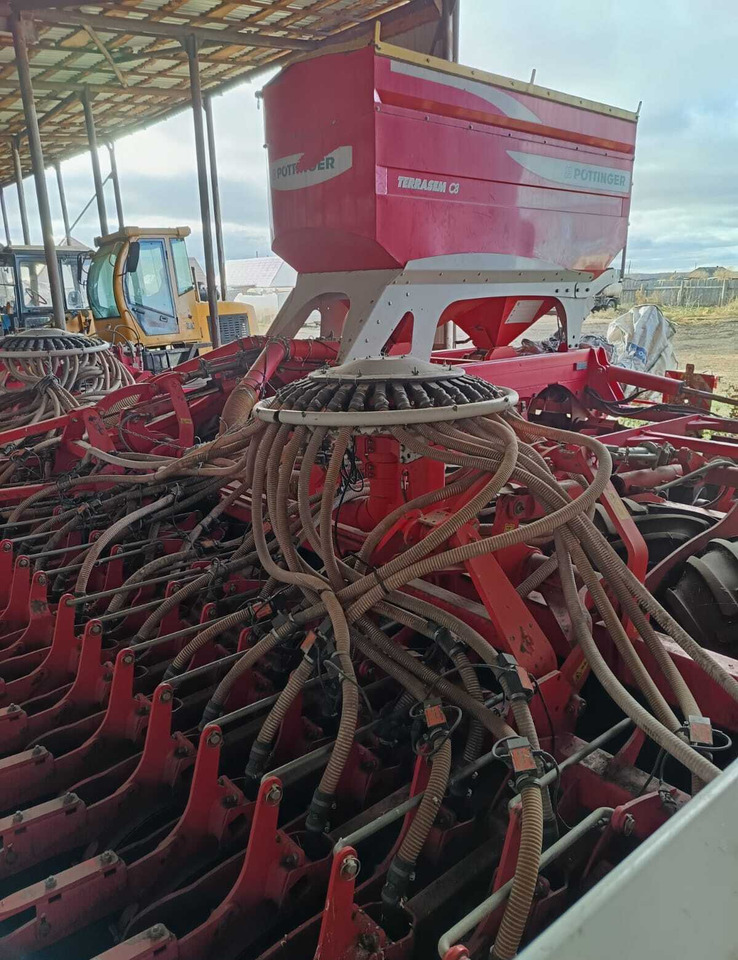 Посевной комплекс Pottinger Terrasem C8 Artis - Другая техника: фото 2 Посевной комплекс Pottinger Terrasem C8 Artis - Другая техника: фото 2