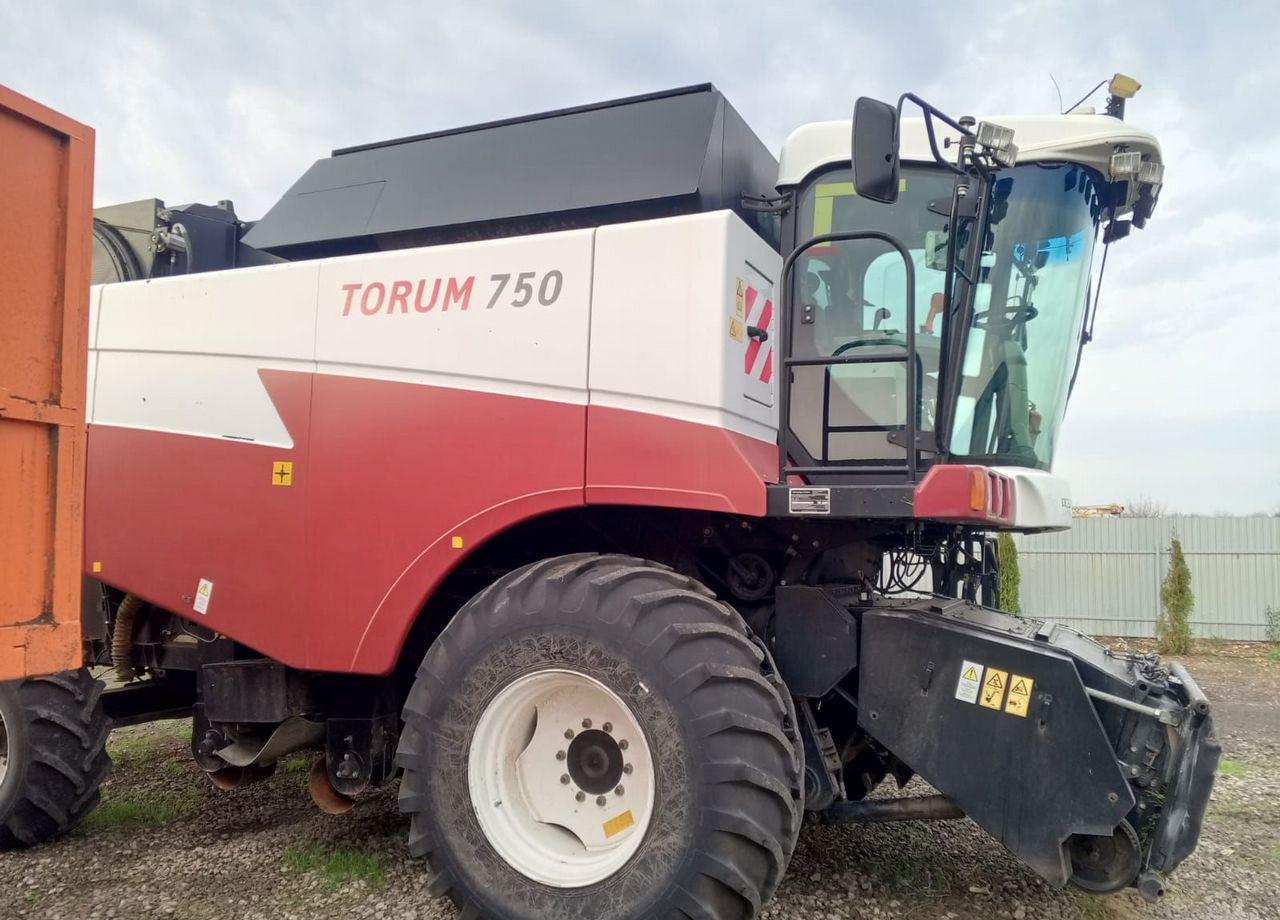 Ростсельмаш Torum 750 - Другая техника: фото 2 Ростсельмаш Torum 750 - Другая техника: фото 2