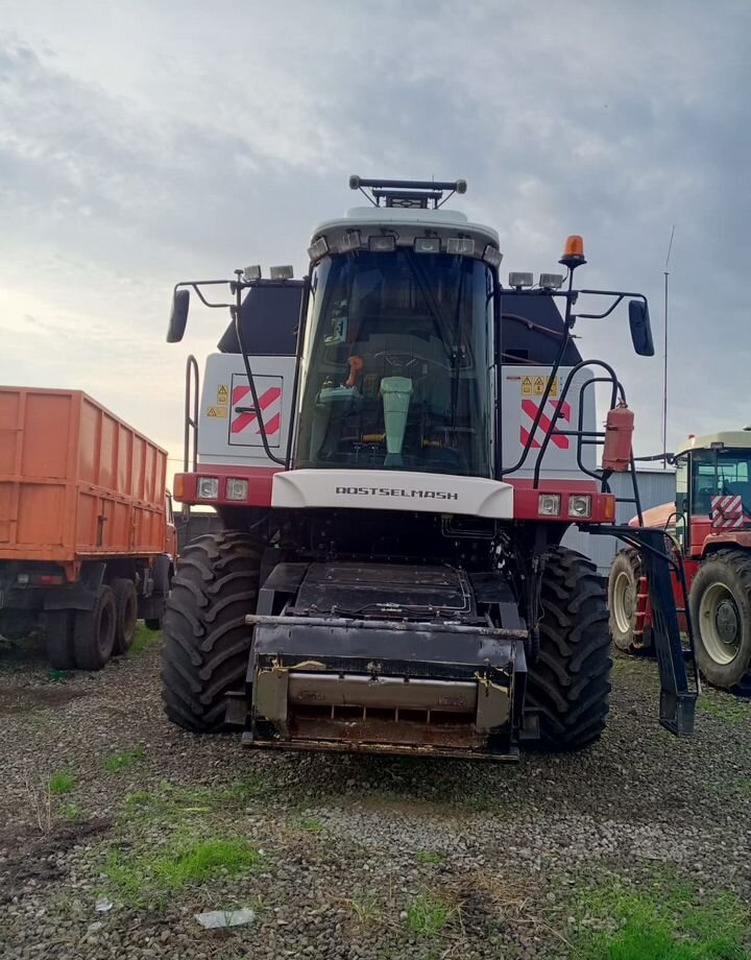 Ростсельмаш Torum 750 - Другая техника: фото 1 Ростсельмаш Torum 750 - Другая техника: фото 1