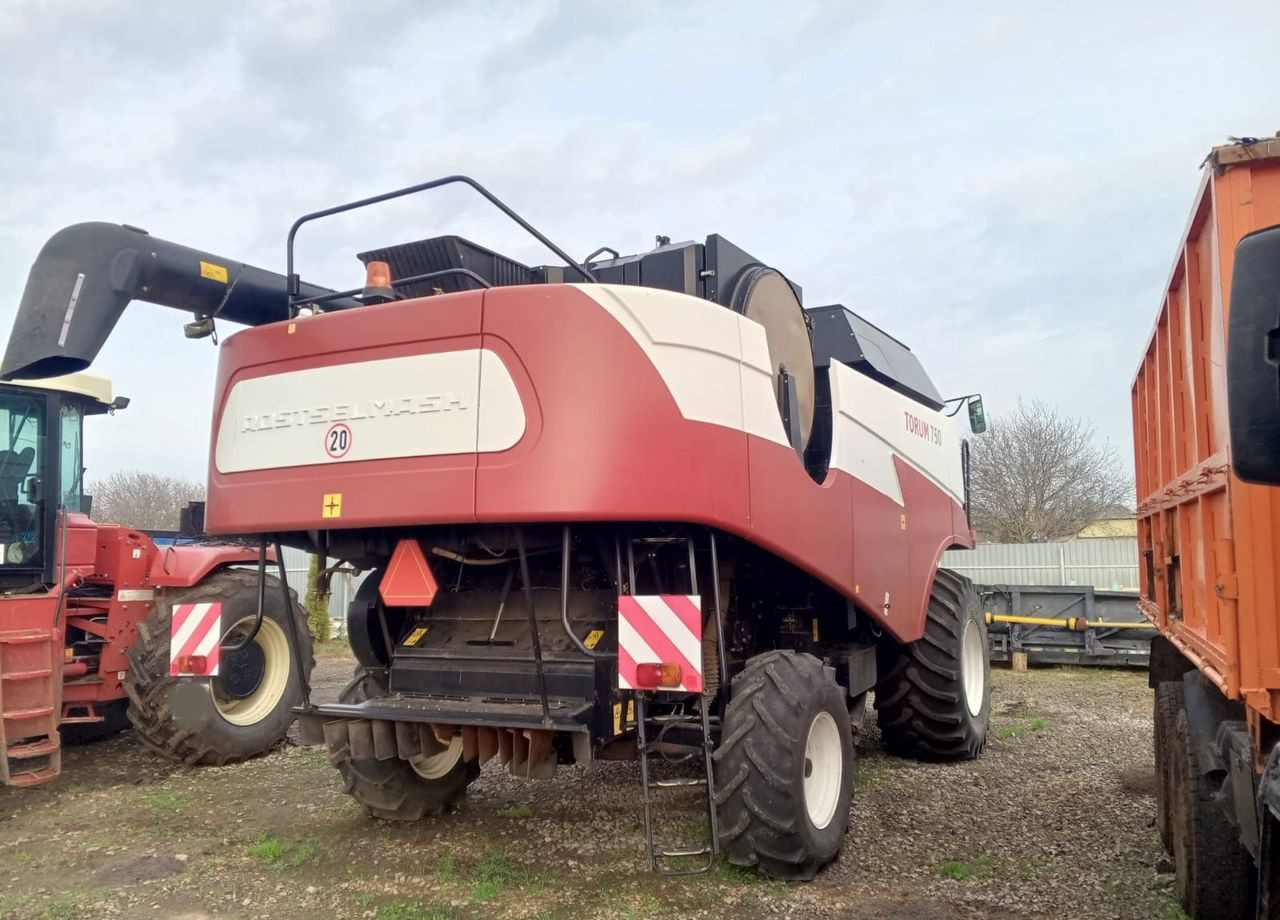 Ростсельмаш Torum 750 - Другая техника: фото 5 Ростсельмаш Torum 750 - Другая техника: фото 5